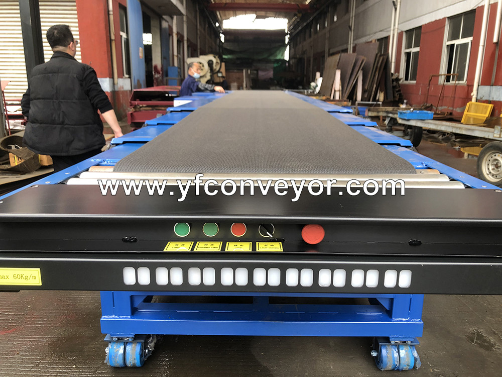 Telescopic Belt Conveyors / Extendable Conveyor for Loading and Uploading Cargos