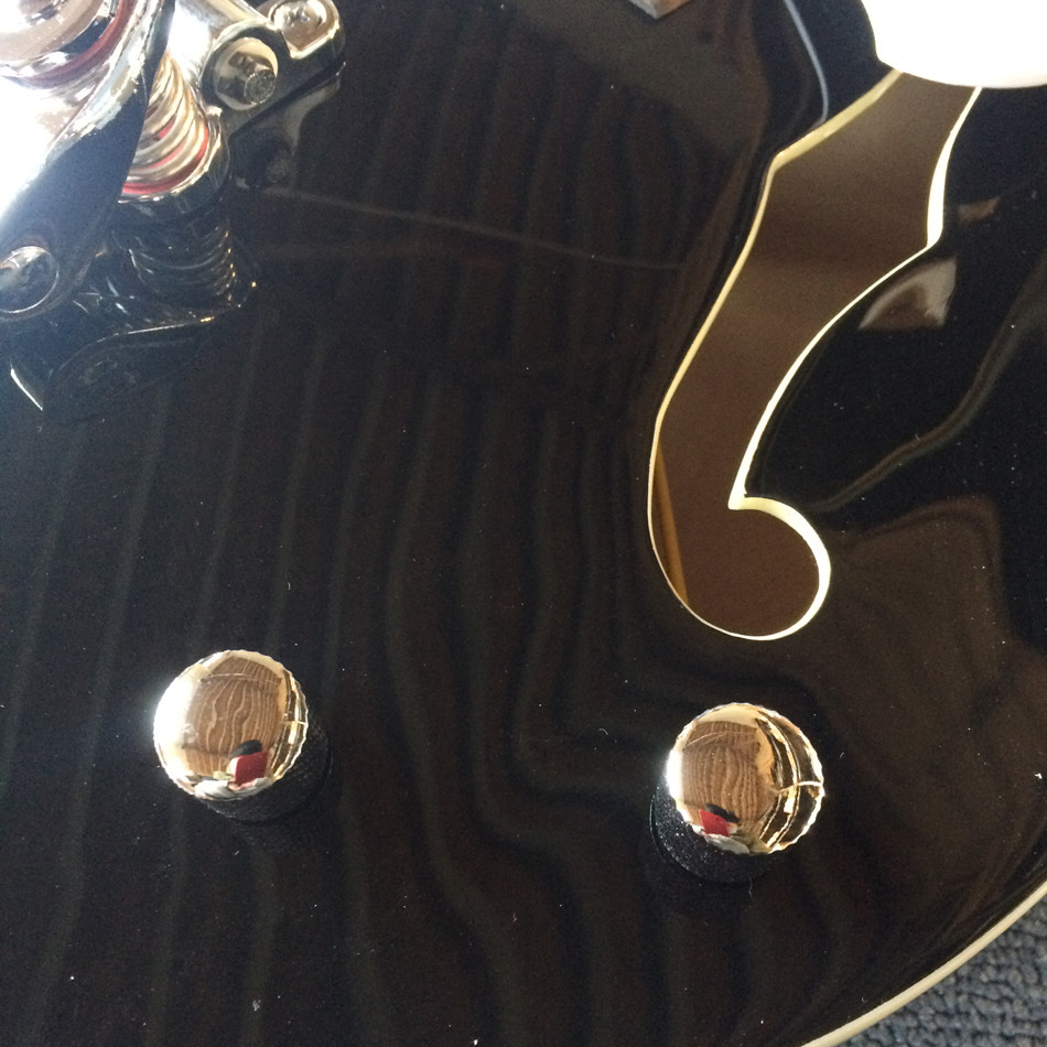 Hollow body jazz electric guitar,Double F hole, tremolo system, black high quality jazz guitar