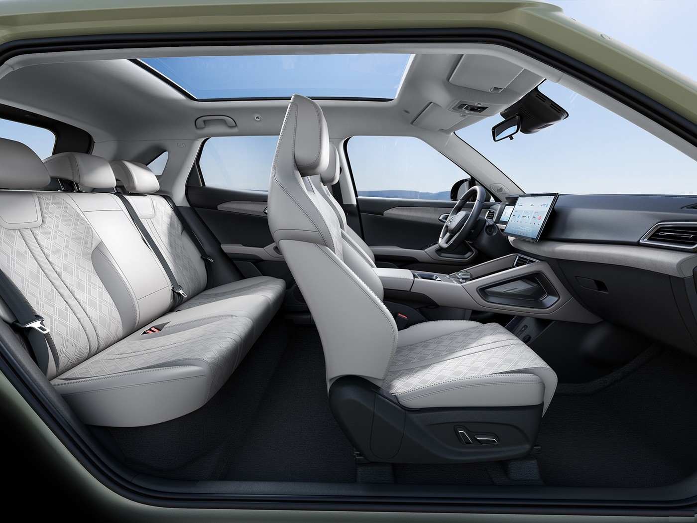 2024 Pure Electric Vehicle BYD Yuan UP Electric SUV With Range 401km