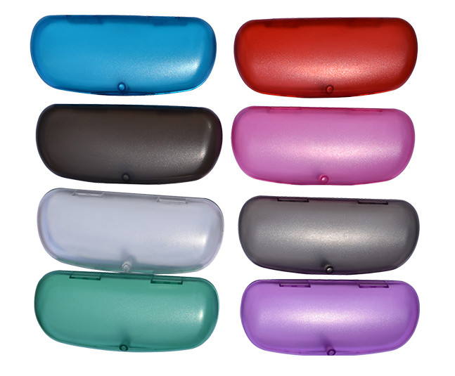 2024 hot sell plastic transparent spectacles case with magnet closer and light weight carrying