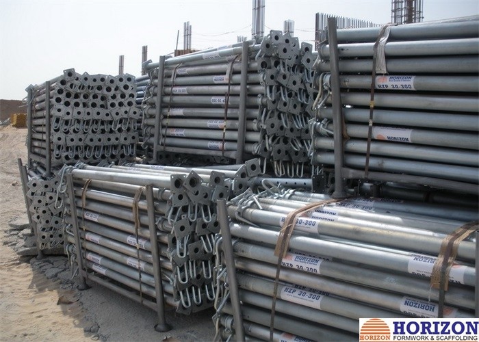 Adjustable Scaffolding Steel Prop , Building Support Props Q345 Steel Pipe