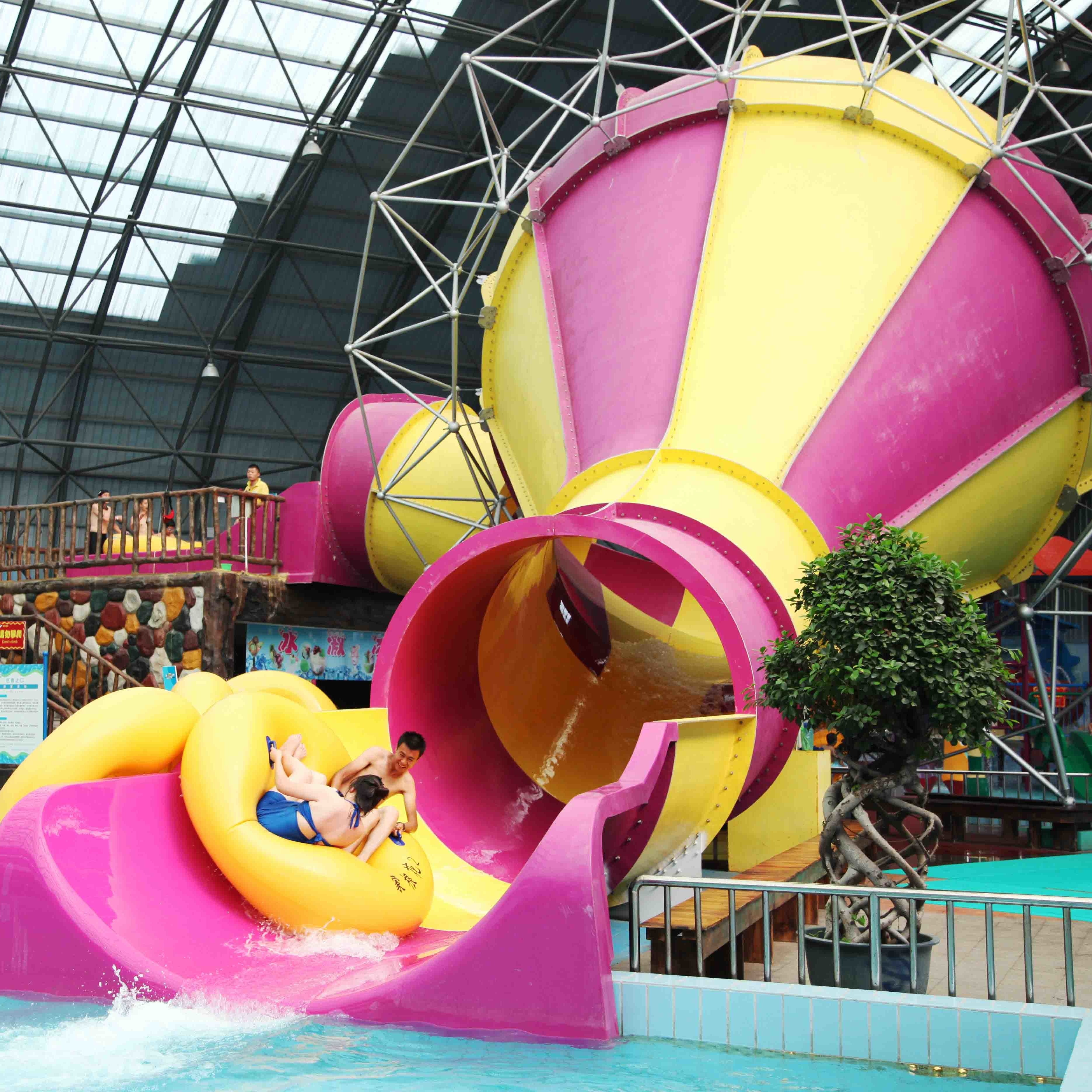 Small fiberglass water slide for parents and kids interaction water fun