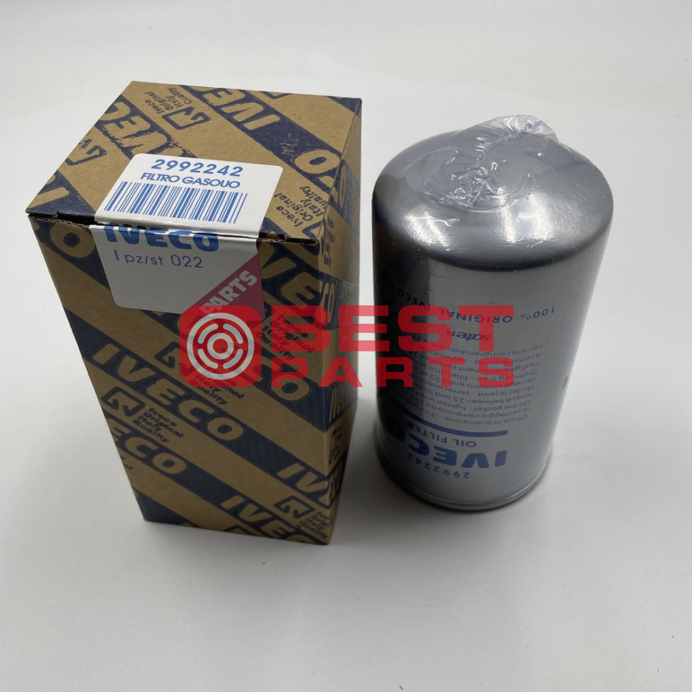 Truck Diesel Engine Lube Oil Filte P550881 2992242 2992241 For