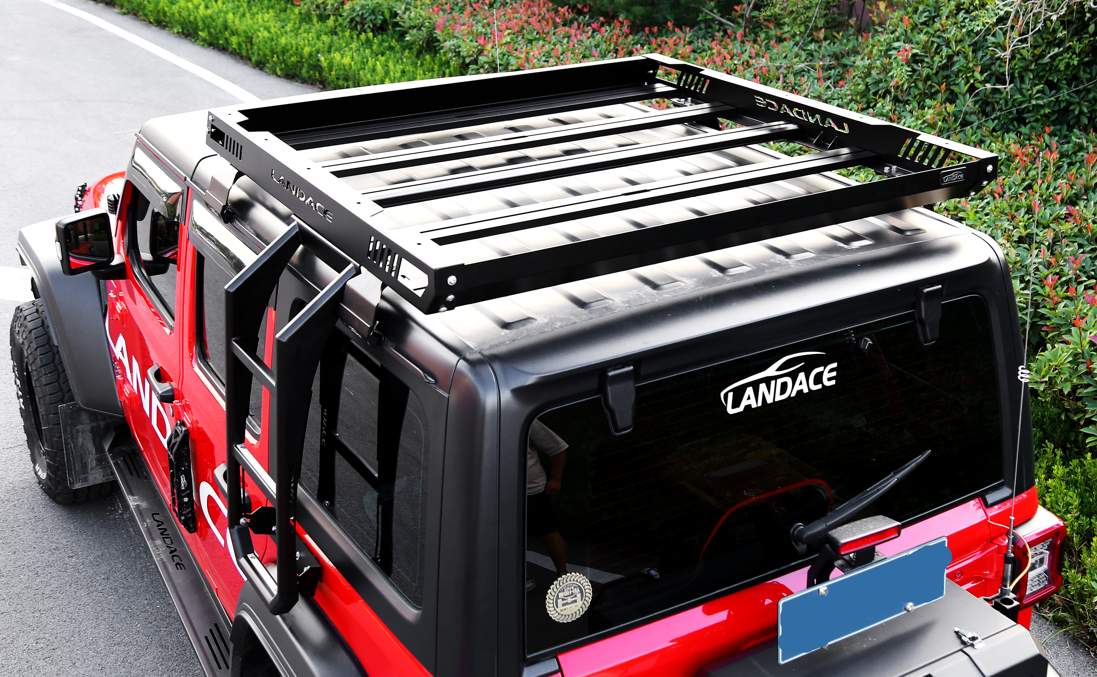 Black Stainless Steel Aluminum Alloy Cargo Baskets Platforms Car Roof Racks G.W 20kg