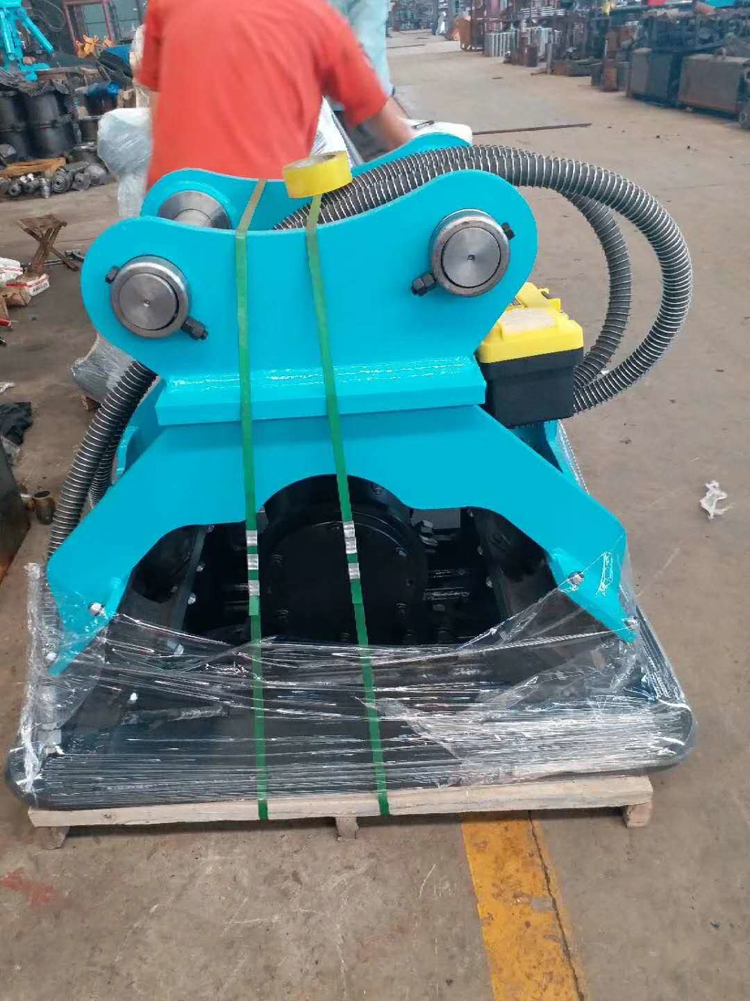 Concrete Hydraulic Plate Compactor 6.5ton Impulse Power CE Approved