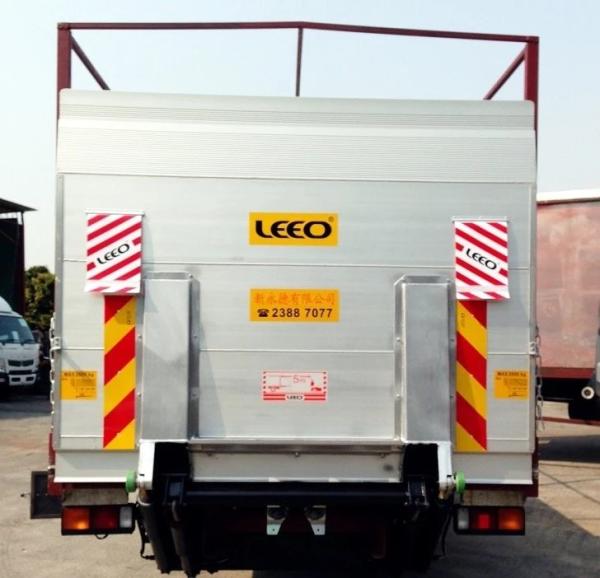 Aluminum tail lifting hydraulic lifting equipment,load capacity 800-3500kg,