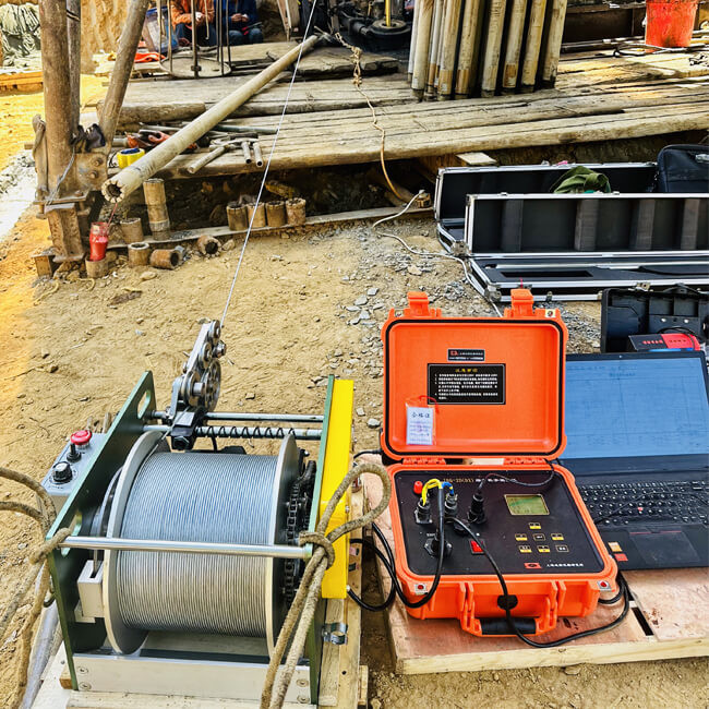 Geophysical Logging 3000M Water Well Logging Equipment Resistivity Natural Gamma SP Caliper Deep Well Logging Tools