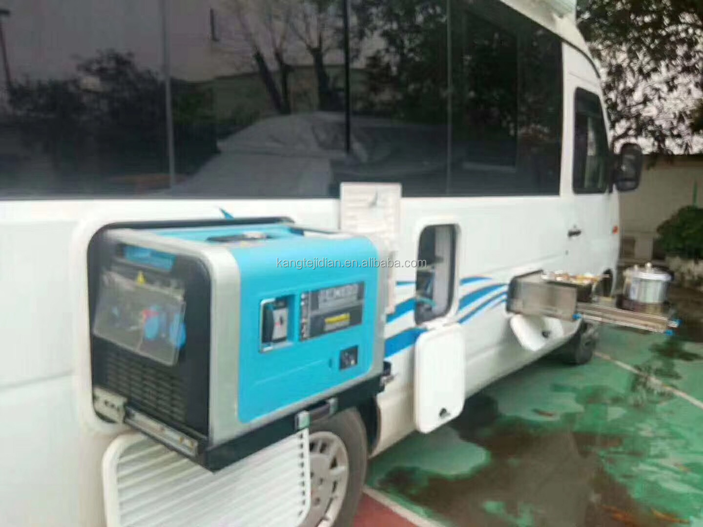 12V-8.3A DC Output YITENG 3 KW Portable Gasoline Silent Digital Inverter Generator