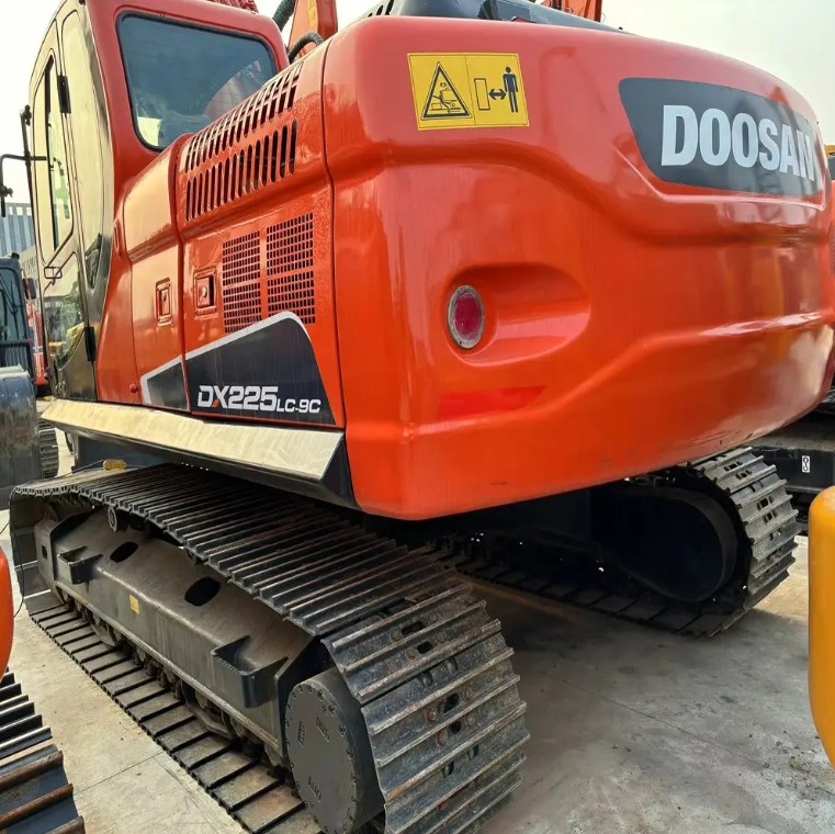 Great Condition Doosan DX 225LC-9C Original Crawler Excavator Second Hand Korean Production