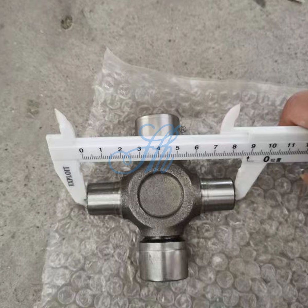 TROOPER Drive Shaft Steel Rod Joint Cross CA100005060 for ISUZU DMAX Durable Design