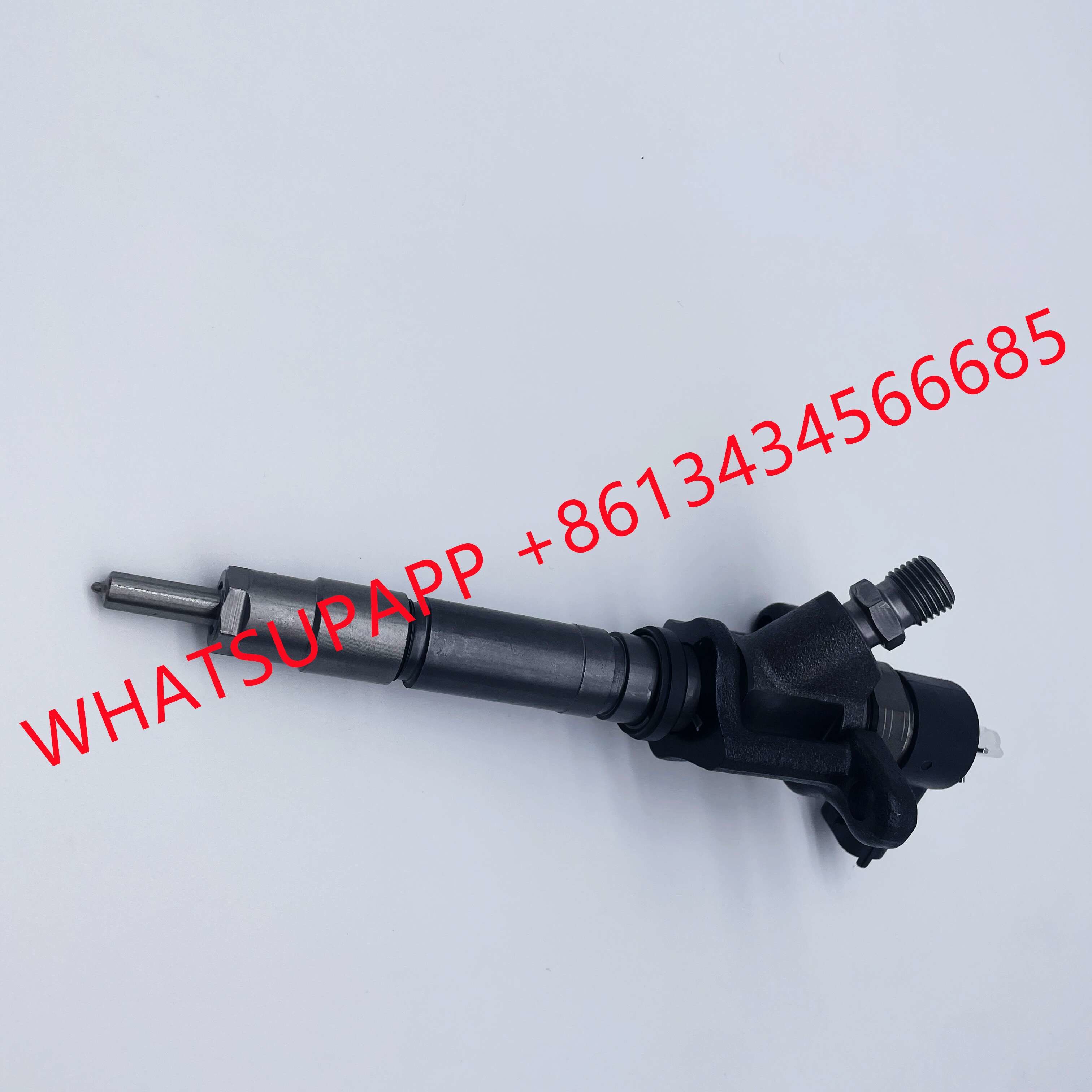 Fuel Injector For KHD / RVI Diesel Engine 0445120064 0445120065 0445120066