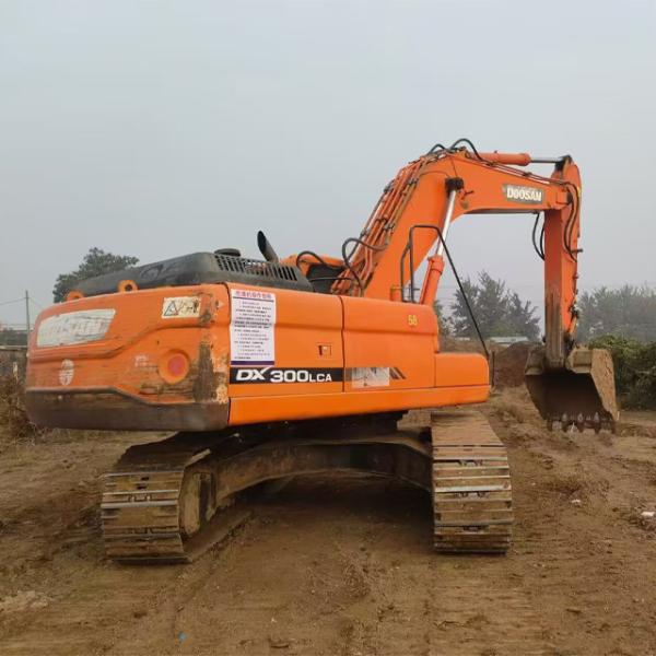 Original Doosan DX300LCA Used Hydraulic Excavator With Engine DE08TIS For Sale