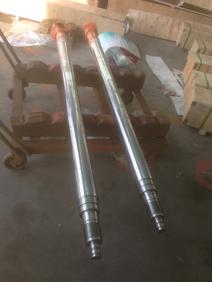 Hitachi ZX210 arm hydraulic cylinder rod