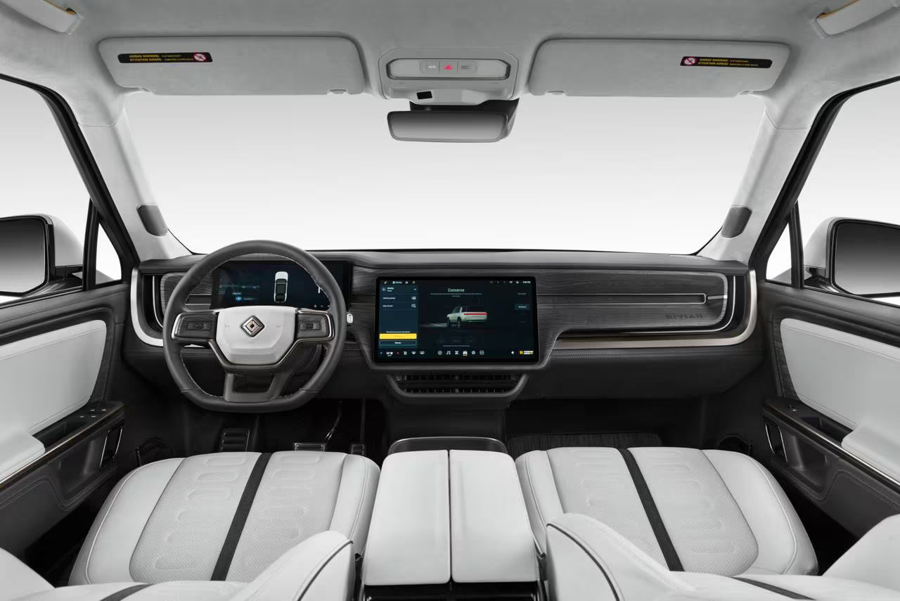 2023 RIVIAN R1S Four motors 800P.S wirange 660km hitting 60 mph in 3.1 s all electric powertrain W 7seats upscale carbin