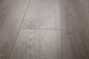 Quality PVC Pure Spc Flooring Anti Slip Embossed 4mm 6mm 5mm wholesale