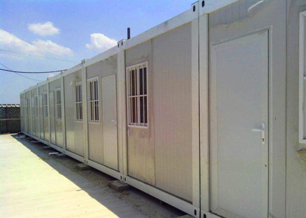 White Flat Pack Modular Buildings 10 Sets Horizontal Connection On Construction
