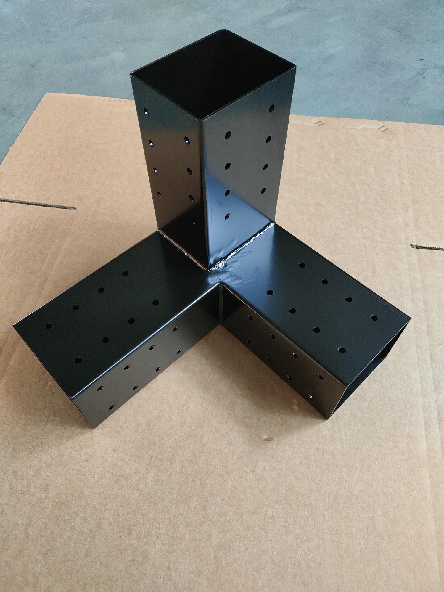 Single-side Bracket for Metal Boot Shoulder Pergola High Carbon Steel Modular Sizing
