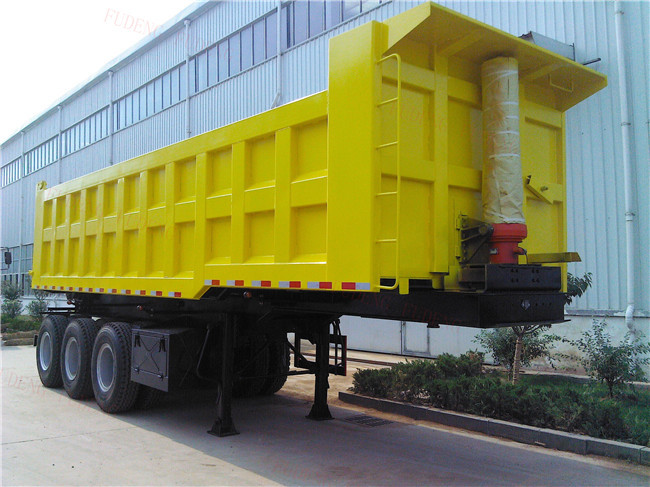 Three Axles Rear Dump Semi Trailers , Hydraulic Tipping Tractor Trailer