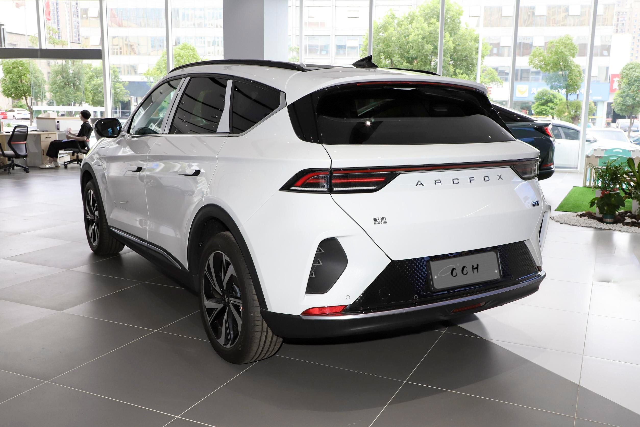 ARCFOX Alpha T 2022 653S+ 160kW New Energy Car 180Km/H