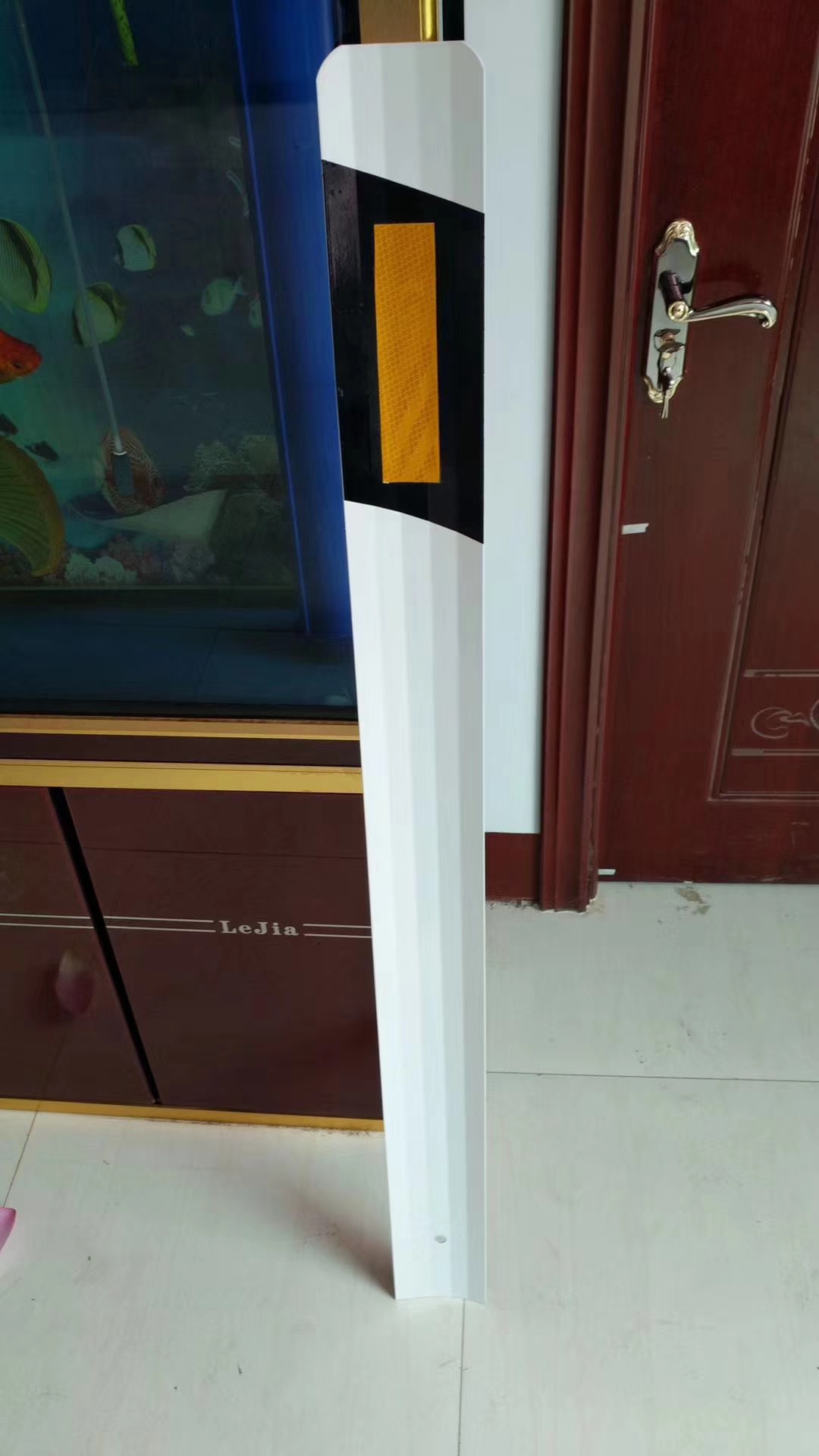 Highway Guardrail Delineators High Reflective Guardrail Reflector for Traffic Safety
