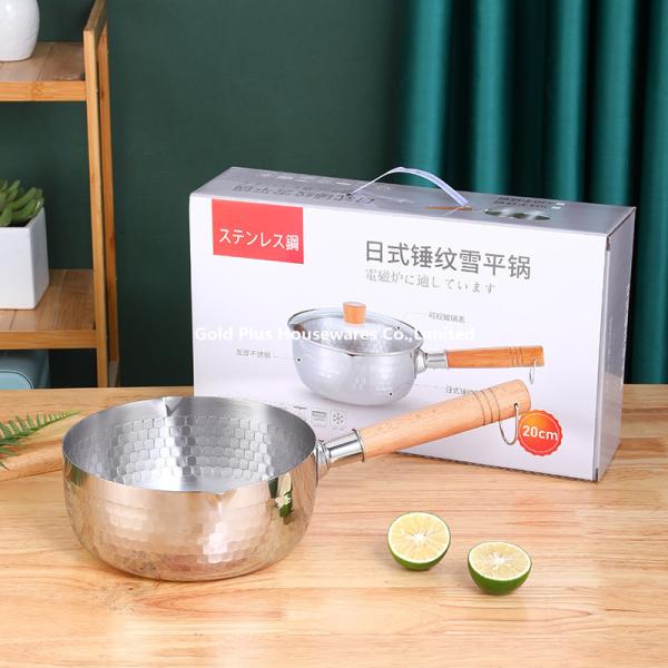 Non stick sauce pan milk boiler pot with long wooden handle 22cm food grade