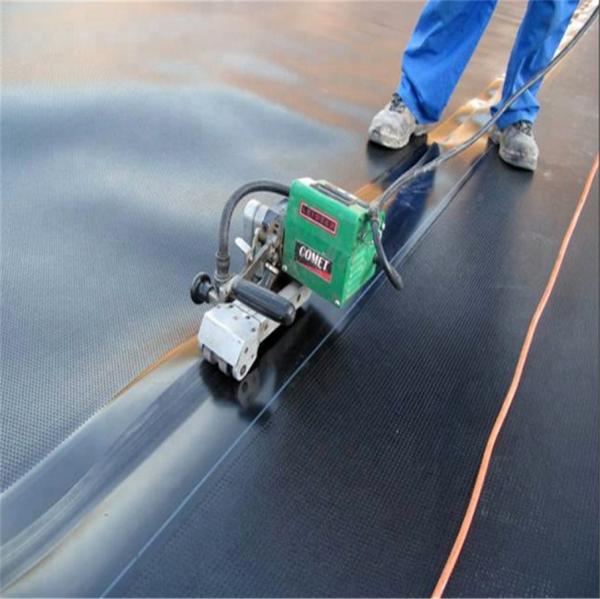 ASTM GRI-GM13 Standard Geomembrane Welding Machine for Aquaculture Industry