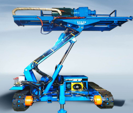 25 Tons Borehole Drilling Machine Drilling Depth 300 Meters 150mm-400mm Drilling Diameter