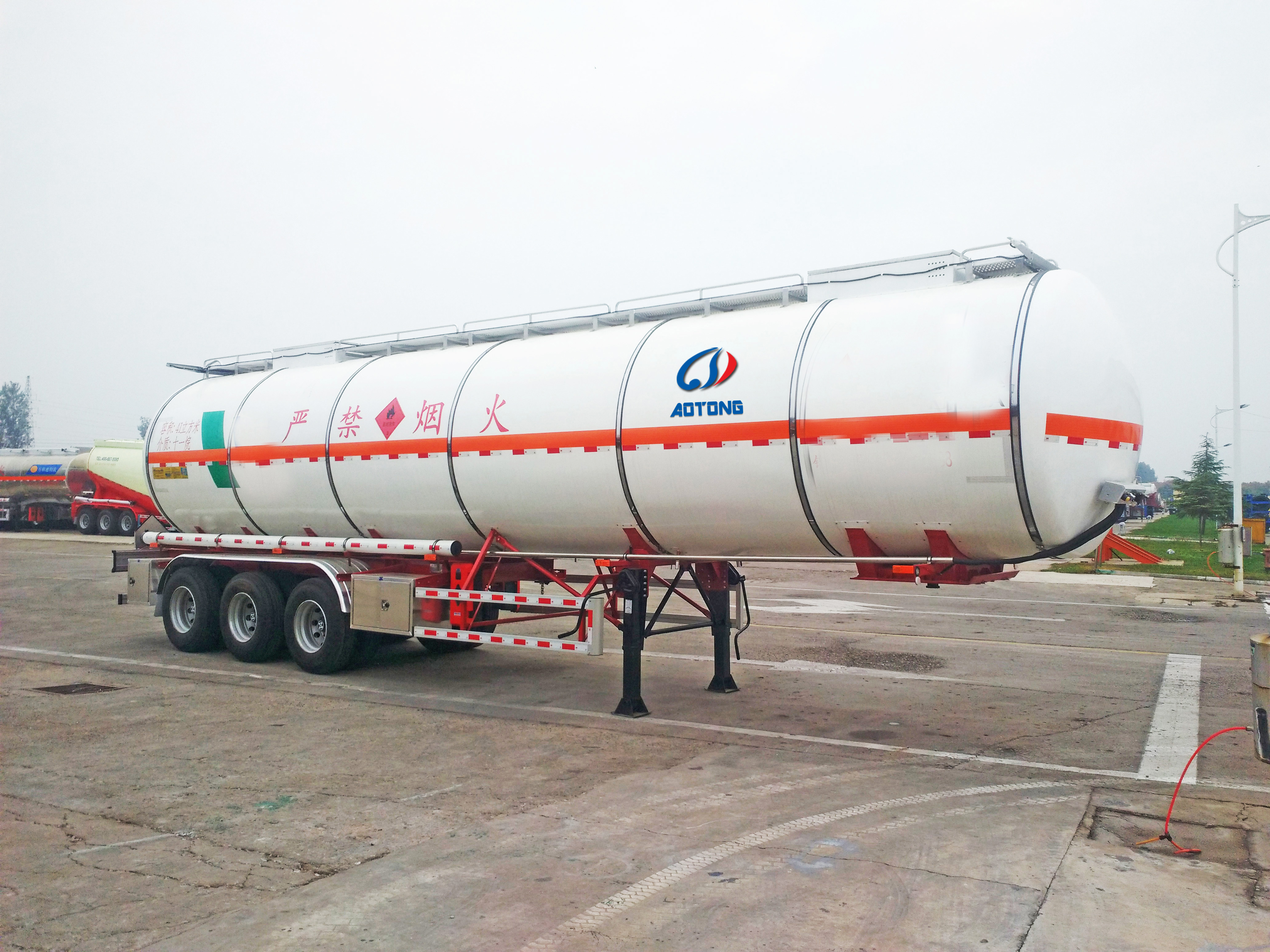 33000-48000 Liters 48 ADR Aluminum Diesel Fuel Oil Transport Tanker Truck Semi-Trailer