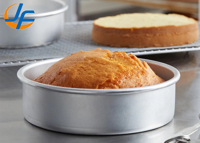 RK Bakeware China- Pound Cake Mould With Removable Bottom Nonstick Coated For Making Mousse Cakes