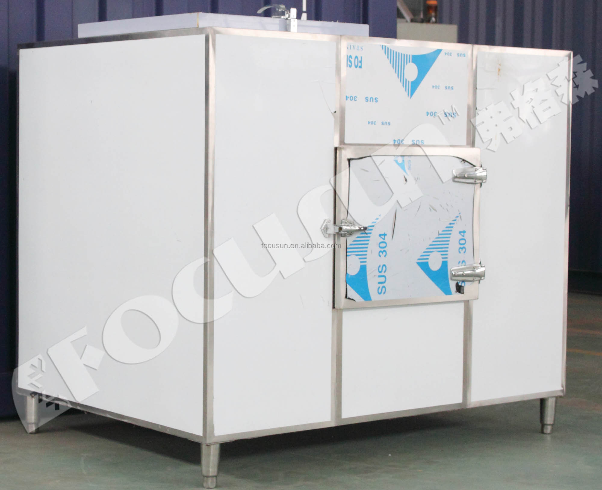 Garment Shops Solar Cold Storage with 20KVA Generador and Durable Design