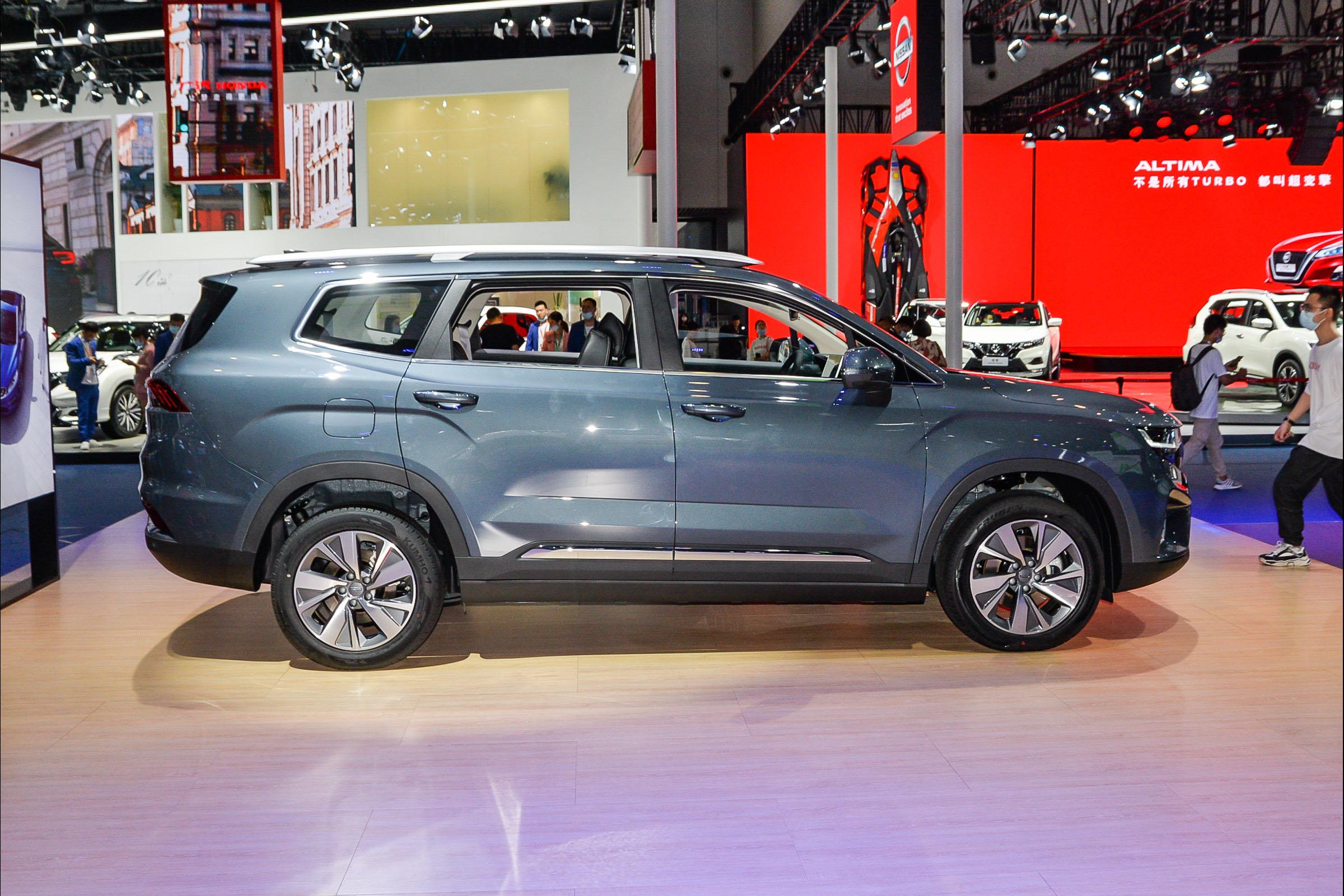 2023 Geely Haoyue SUV 2.0T 218Ps L4 DCT 7 Leather Seats Rear Camera Gas/Petrol Model Okavango L With DCT Transmission