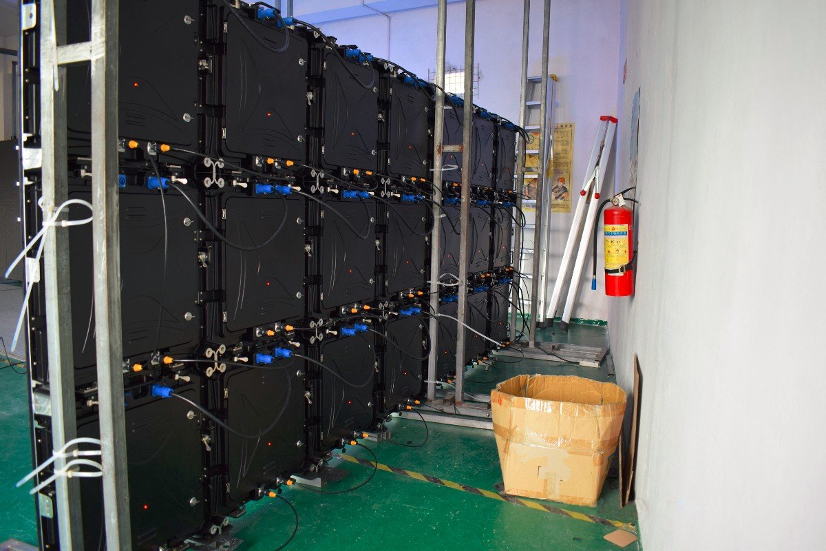 p6 outdoor led panel