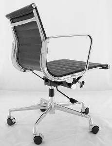 Quality Aluminium Alloy Black Genuine Leather Swivel Lift Executive Office Chair wholesale