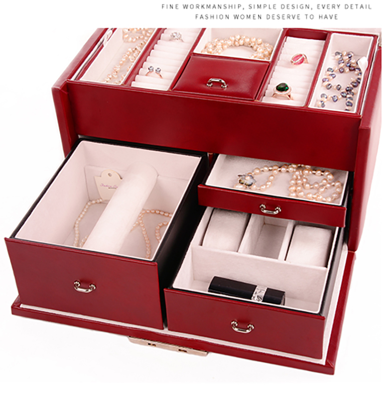 Travel Ornaments Leather Jewelry Box Lockable Square Shape Eco Friendly