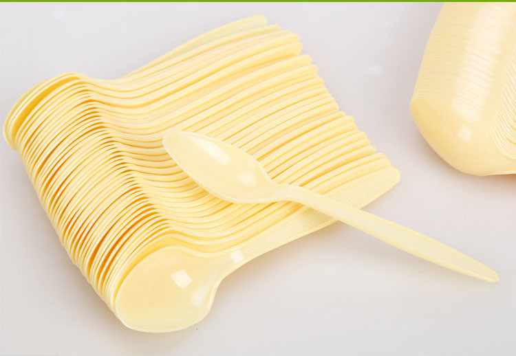 beige color 11 cm disposable plastic spoons