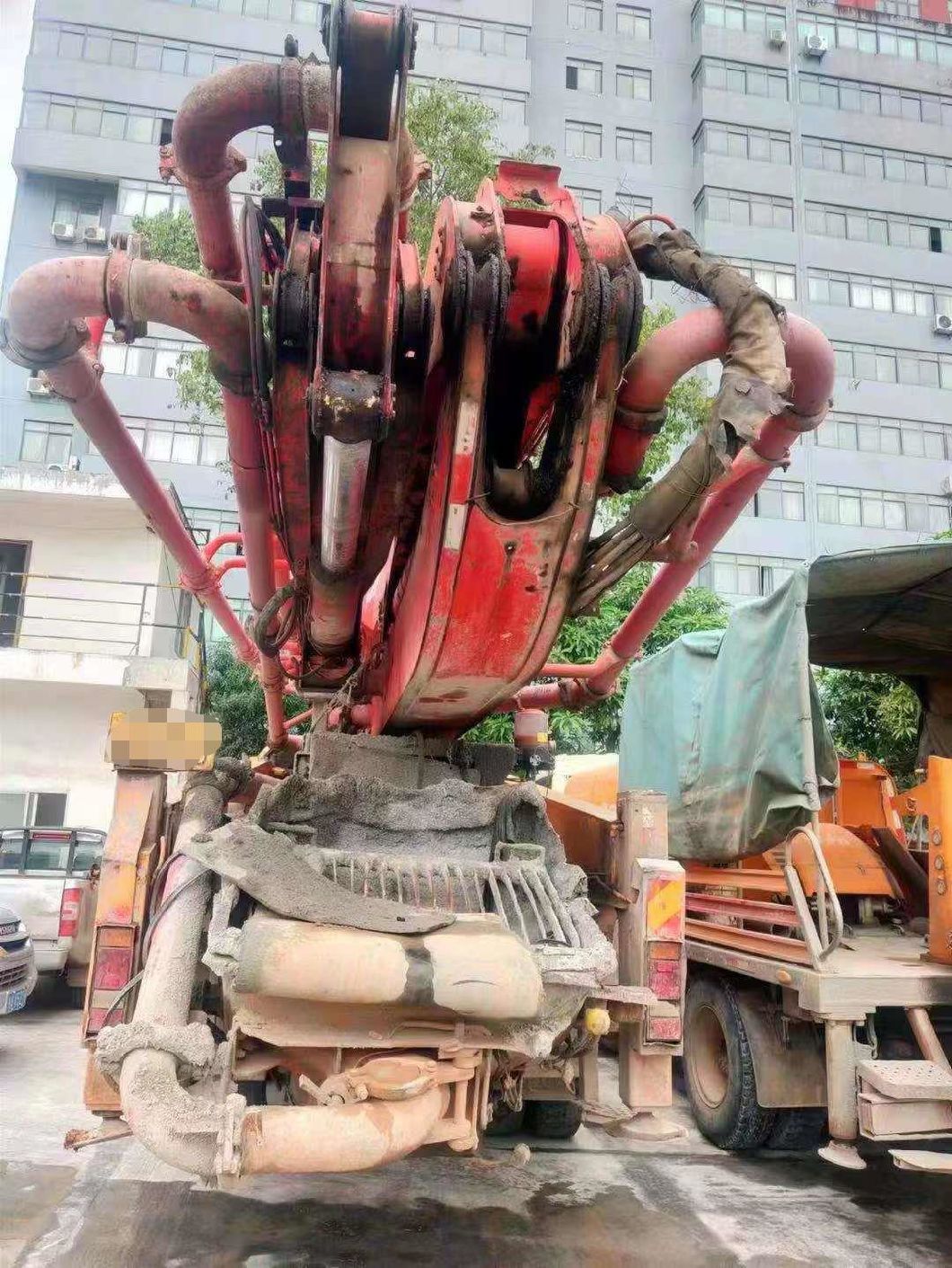 Concrete-Mixer Truck Putzmeister 49 Meter Used Truck-Mounted Concrete Pump