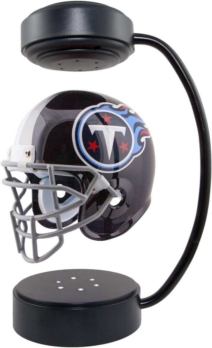 PA-0941 new magnetic levitation hover helmet ,floating sport helmet display rack