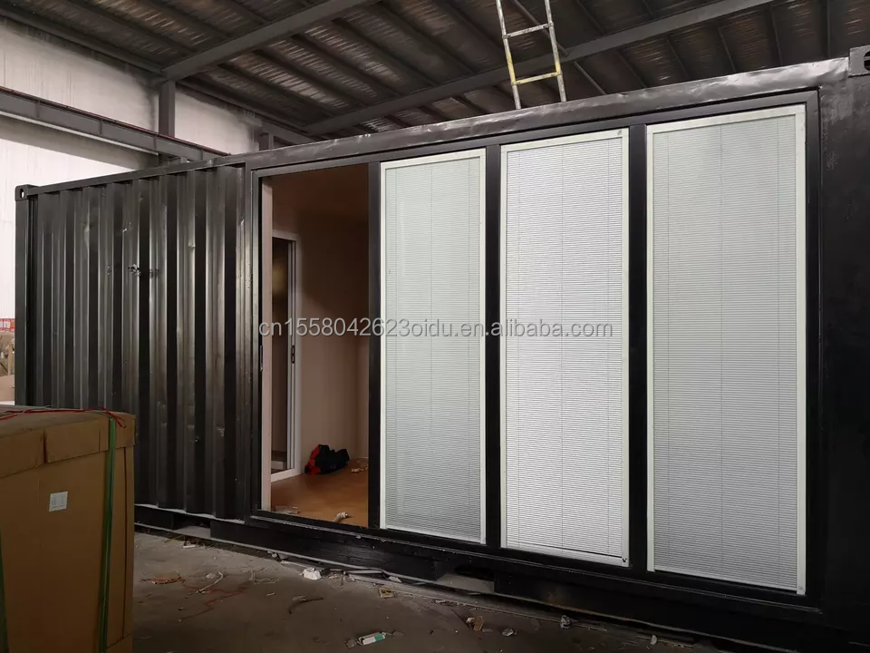 20ft Portable Foldable Container Cabin House with Customized Color and Galvanized Steel Square Tubes