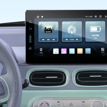 Excellent Interior Rich Configuration And Fashion Design At Lingbao Box EV New Car