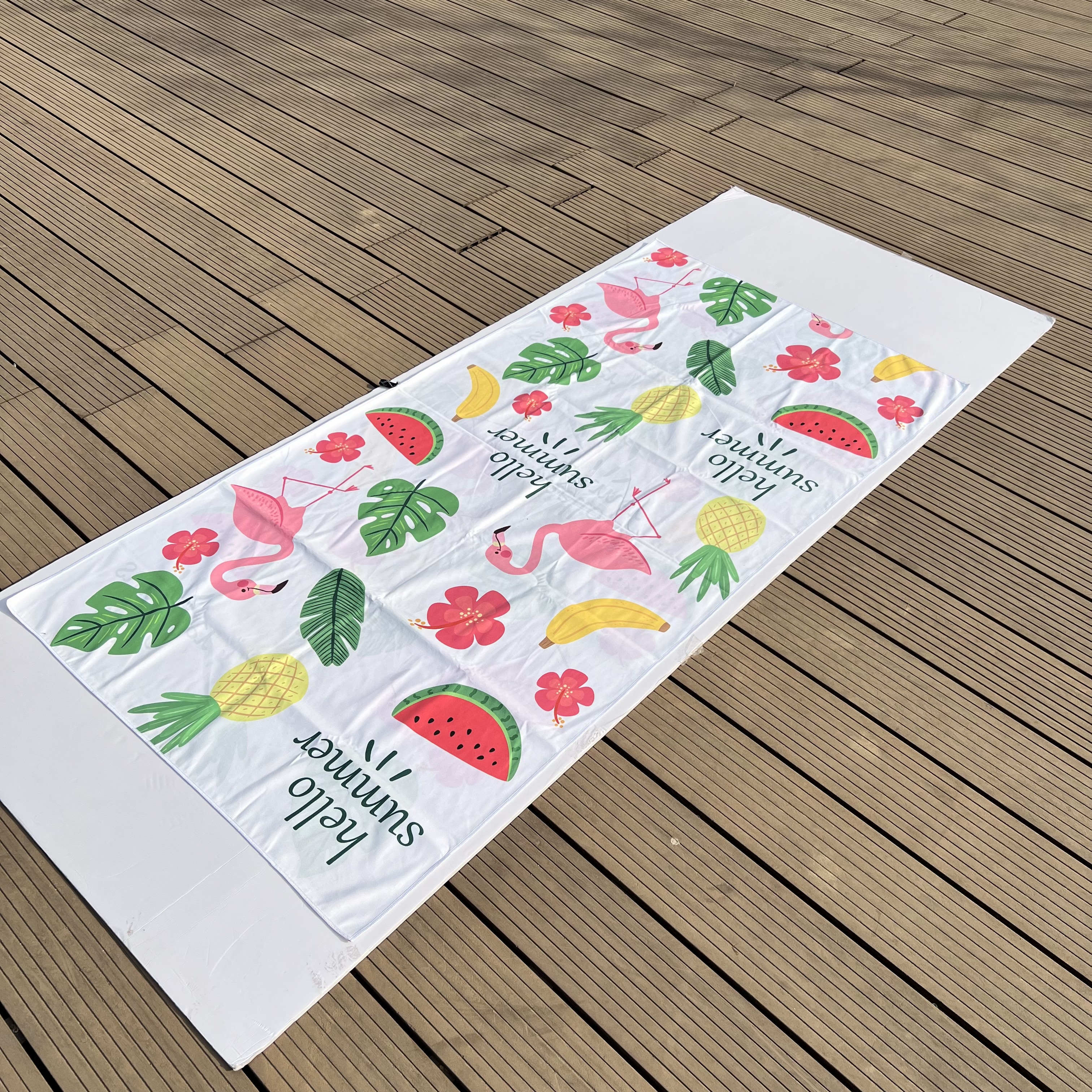Customized logo microfiber beach towel factory direct