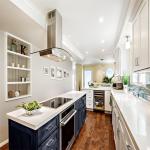 Customized Veneer Color Wooden Kitchen Cabinet Cupboard for Modern Italian