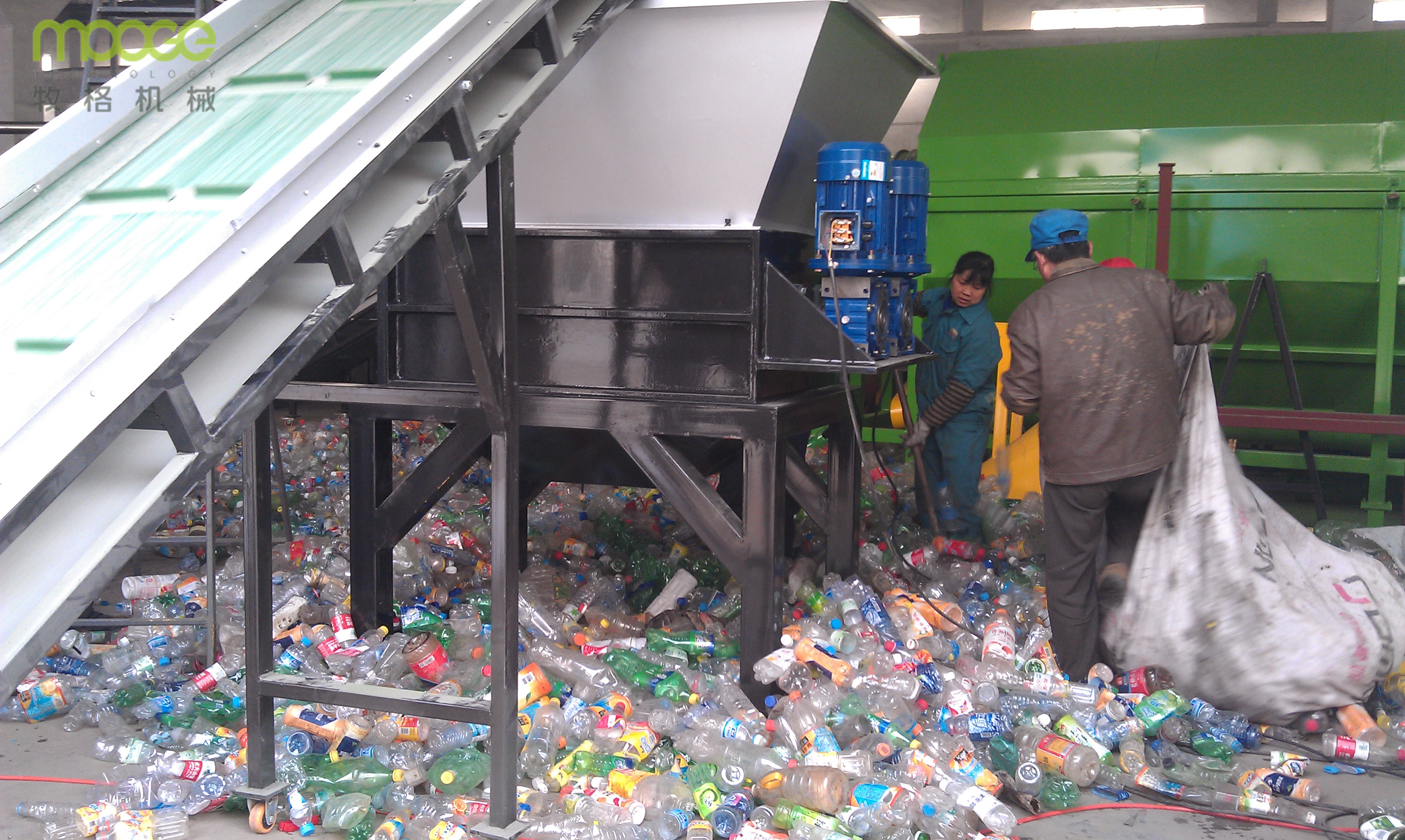 1000-5000kg/H PET Plastic Bottle Perforator For Baler Machine