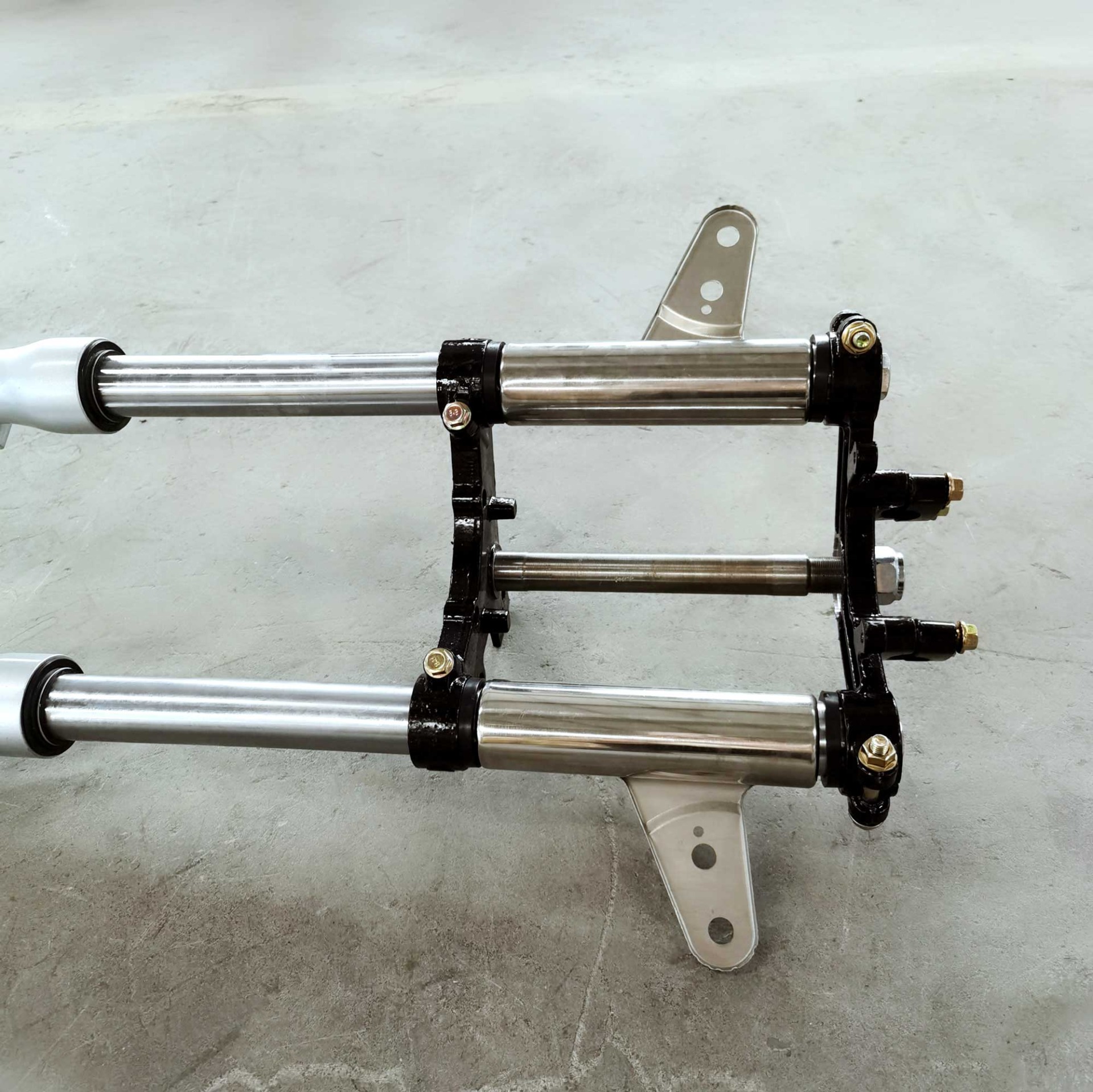 DAYANG Motorcycle Shock Absorber for Tricycle Aluminum Material Silver Steel Color
