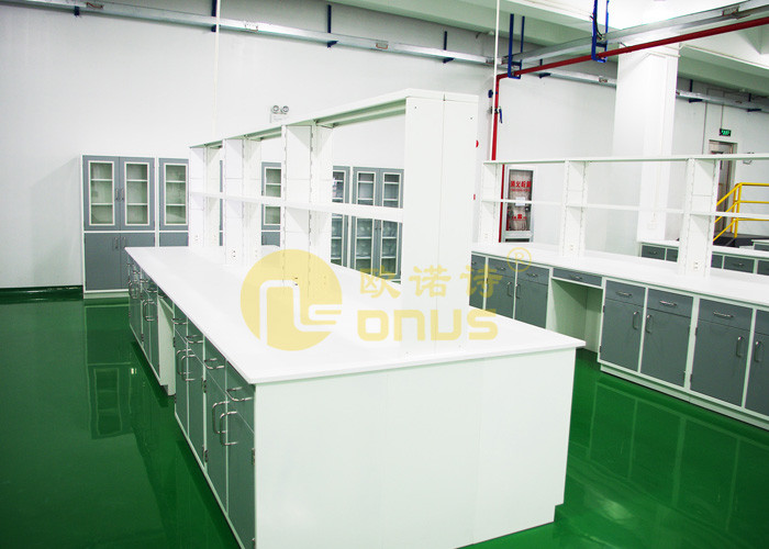 Epoxy Resin Laboratory Worktops Countertop Glare / Matte Finish With Reagent Shelf