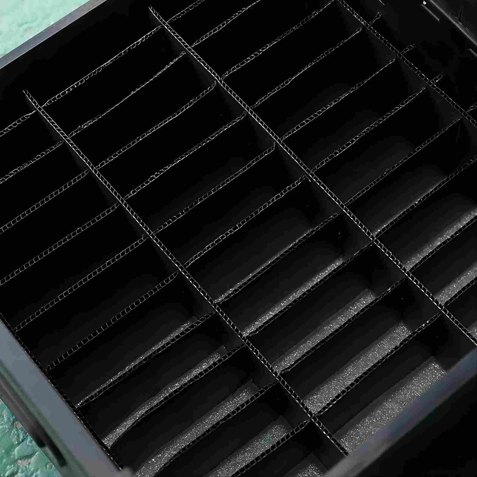 Black Corrugated Plastic Crates Flame Retardant Custom Color Divider Moving Box
