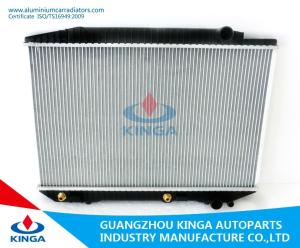 Quality PA32 Aluminium Benz Radiator W126 / 560SE ' 79 - At OEM 1265004803 Oil Cooler 38 * 330 wholesale