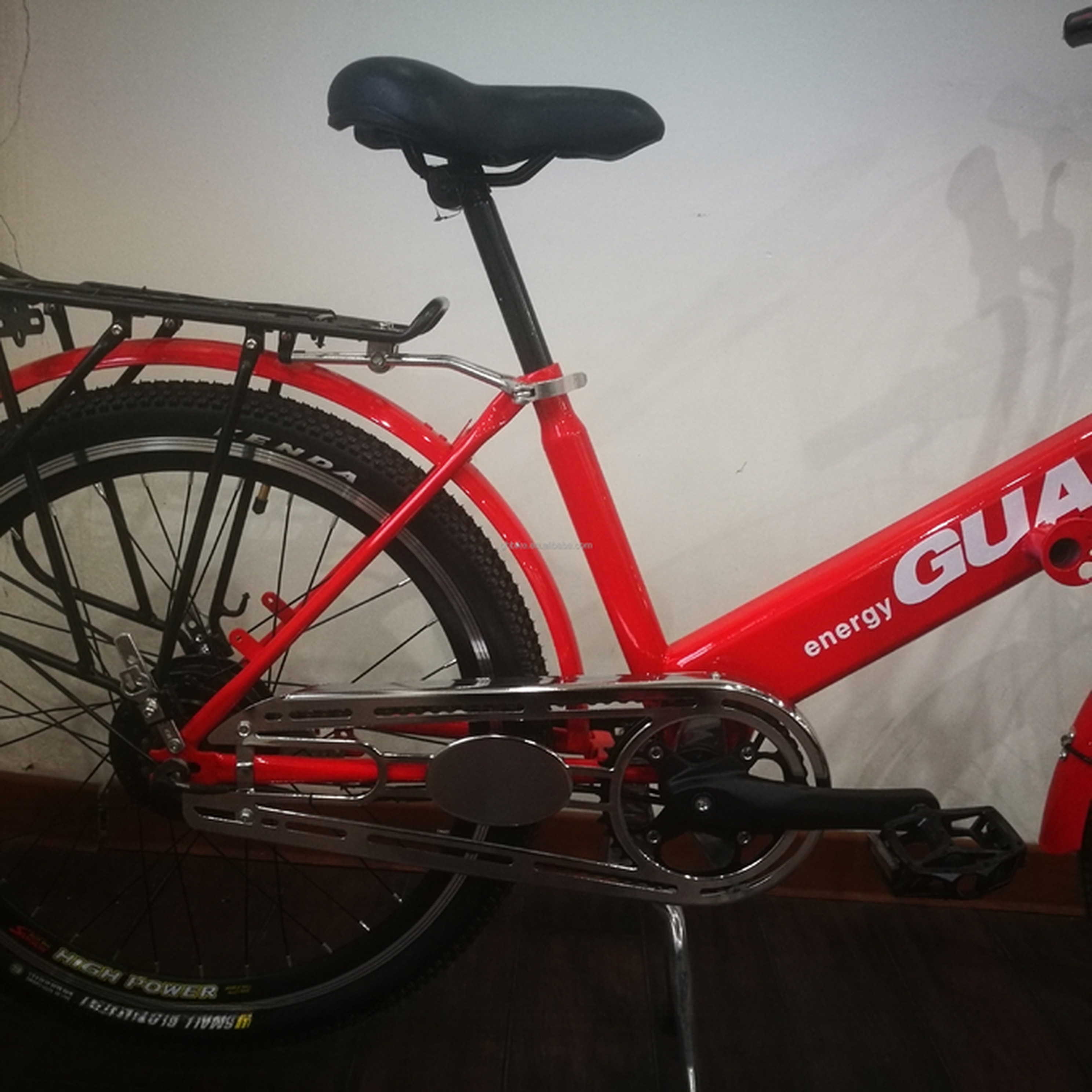 Charging Time 3 Hours 26" Electric Bike with 350W Motor and 8.8Ah Lihtium Battery