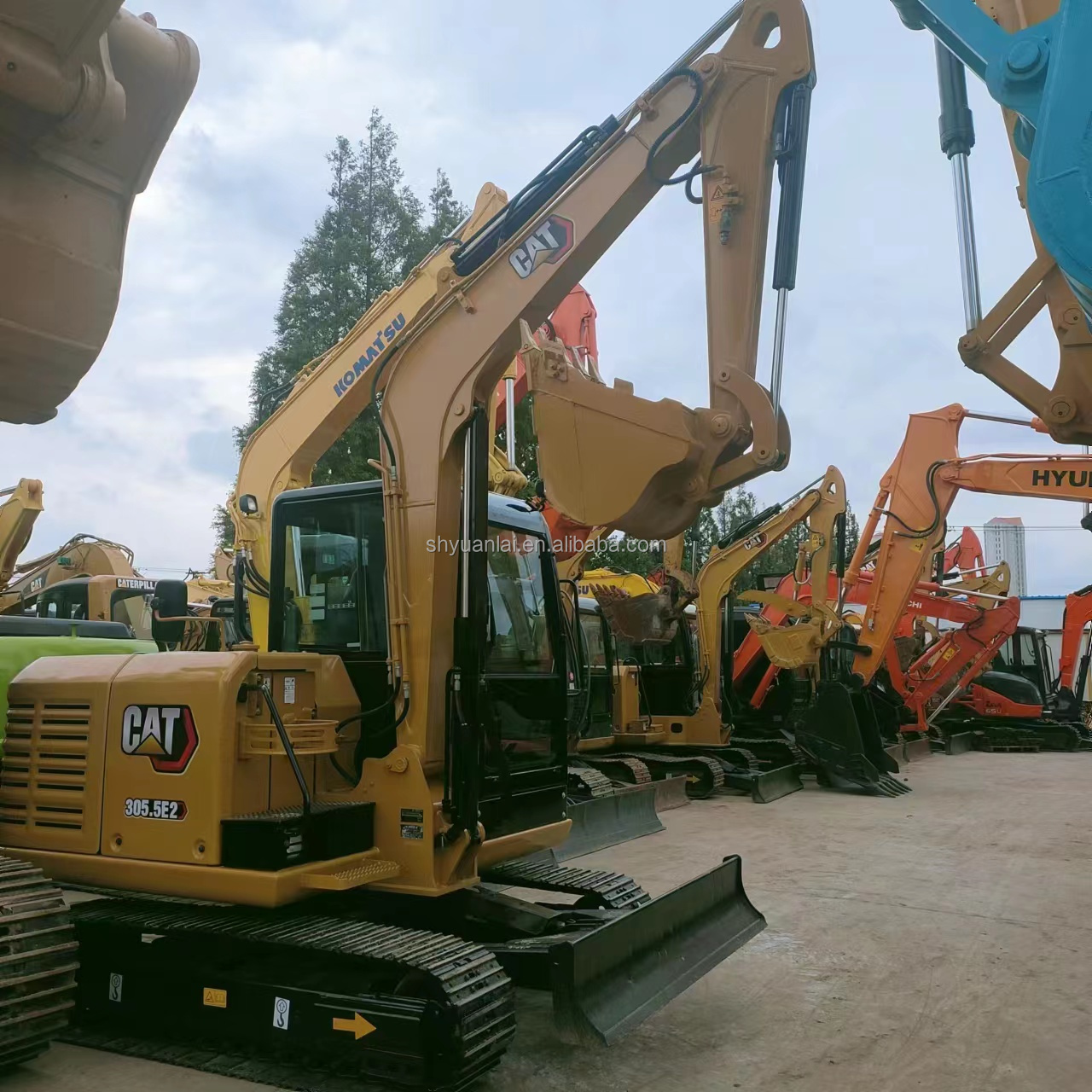 Used Caterpillar 305.5 Mini Excavator with Original Hydraulic Cylinder and Valve