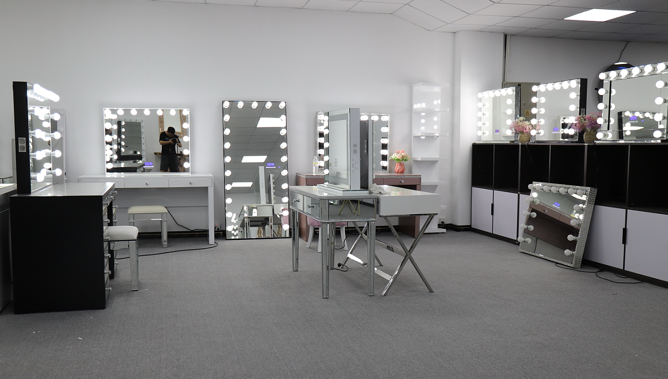 Hollywood Standing Full Length Xl Floor Mirror With Led Light 71x32