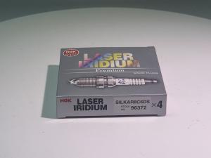 Quality MASERATI GHIBLI II 31 02 35 NGK Iridium Spark Plug SILKAR8C6DS 96372 wholesale